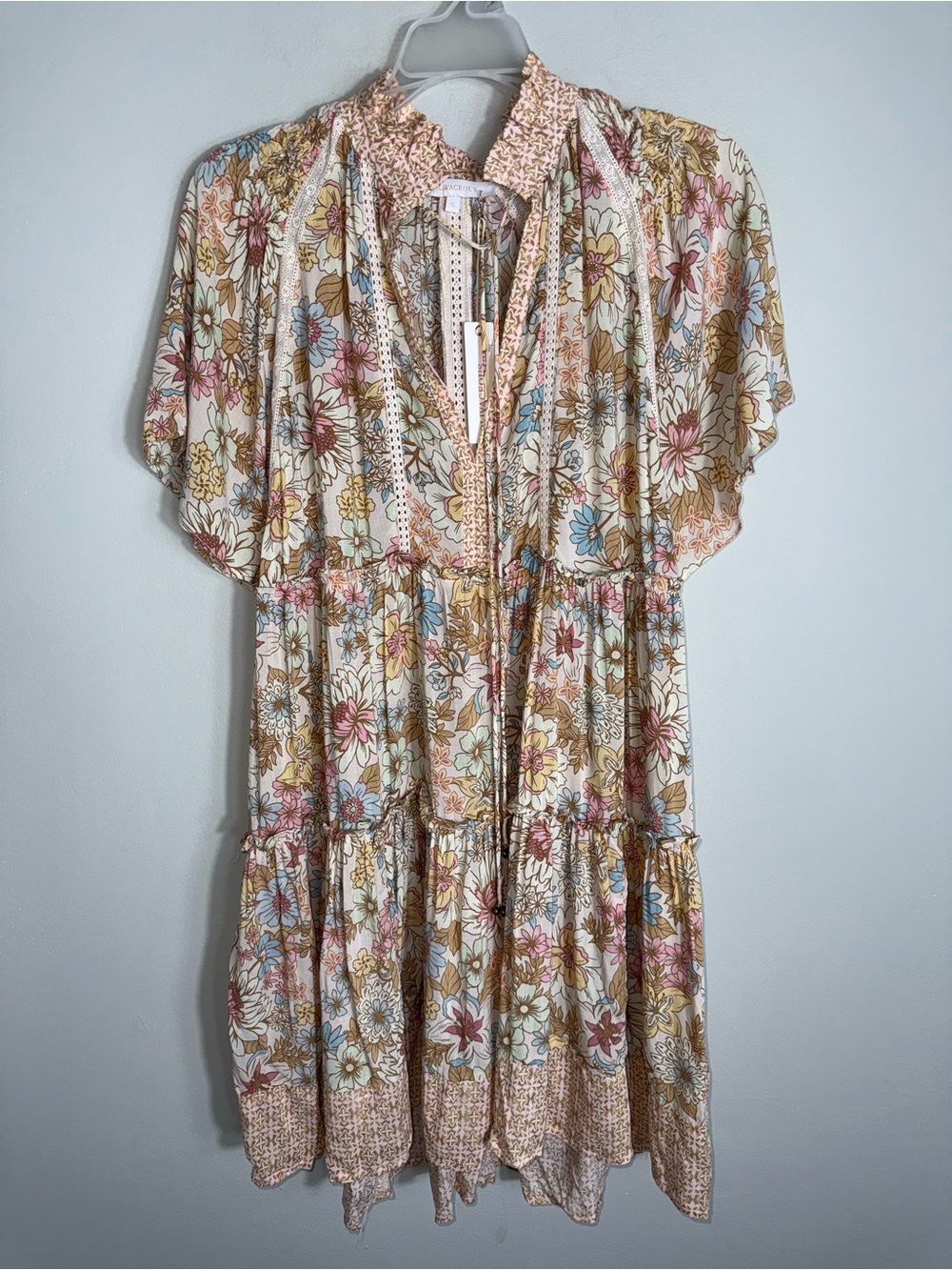 Olivaceous Rayon Boho Tan Floral Print Dress-Short Flutter Sleeve-Small-NWT